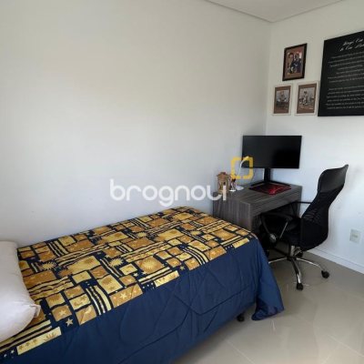 Apartamento com 63m², 2 quartos (sendo 1 suíte), 2 garagens, no bairro Pântano do Sul em Florianópolis