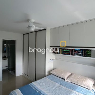 Apartamento com 63m², 2 quartos (sendo 1 suíte), 2 garagens, no bairro Pântano do Sul em Florianópolis