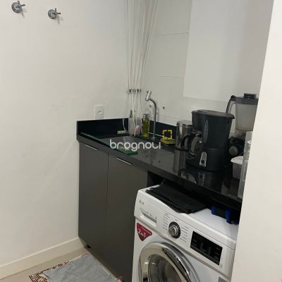Apartamento com 49m², 1 quarto, 1 garagem, no bairro Jurerê em Florianópolis