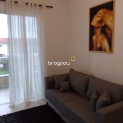 Apartamento com 57m², 2 quartos (sendo 1 suíte), 1 garagem, no bairro São João do Rio Vermelho em Florianópolis