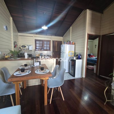 Casa com 79m², 2 quartos, 1 garagem, no bairro Centro em Florianópolis