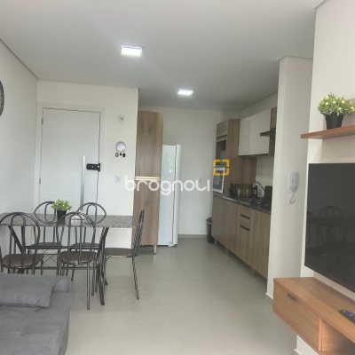 Apartamento com 66m², 2 quartos (sendo 2 suítes), 1 garagem, no bairro Ingleses do Rio Vermelho em Florianópolis