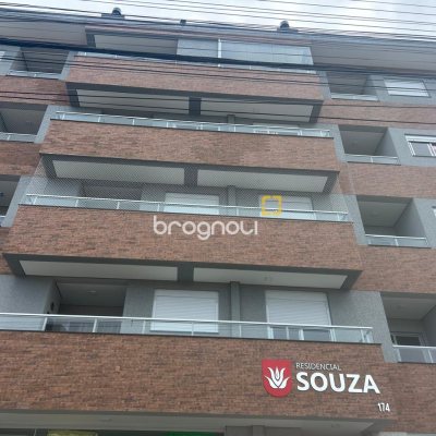 Apartamento com 66m², 2 quartos (sendo 2 suítes), 1 garagem, no bairro Ingleses do Rio Vermelho em Florianópolis