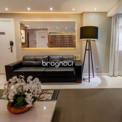 Apartamento com 109m², 3 quartos (sendo 1 suíte), 1 garagem, no bairro Centro em Florianópolis