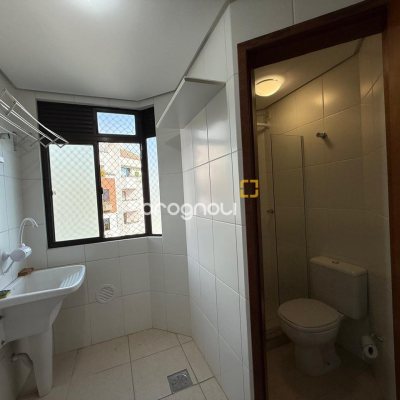 Apartamento com 109m², 4 quartos (sendo 1 suíte), 2 garagens, no bairro João Paulo em Florianópolis