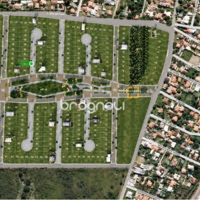Casa com 174m², 3 quartos (sendo 1 suíte), 2 garagens, no bairro Campeche em Florianópolis