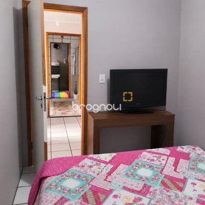 Apartamento com 40m², 2 quartos, no bairro Praia Comprida em São José