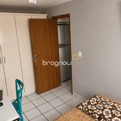 Apartamento com 40m², 2 quartos, no bairro Praia Comprida em São José