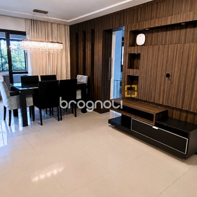 Apartamento com 83m², 3 quartos (sendo 1 suíte), 2 garagens, no bairro Coloninha em Florianópolis