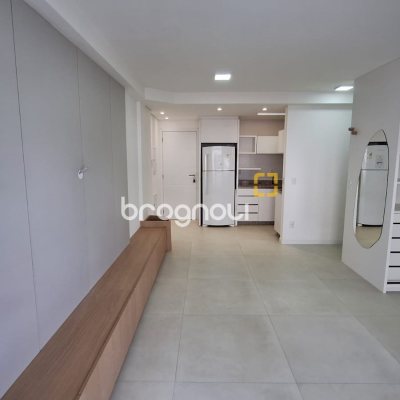Studio com 42m², 1 quarto, 1 garagem, no bairro Estreito em Florianópolis