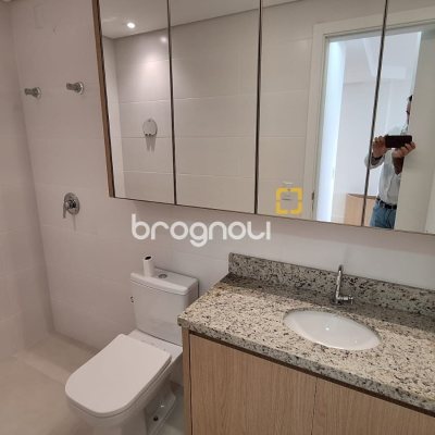 Studio com 42m², 1 quarto, 1 garagem, no bairro Estreito em Florianópolis