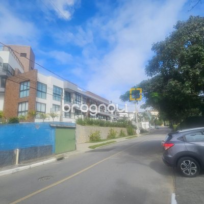 Apartamento com 60m², 2 quartos (sendo 1 suíte), 1 garagem, no bairro Cacupé em Florianópolis