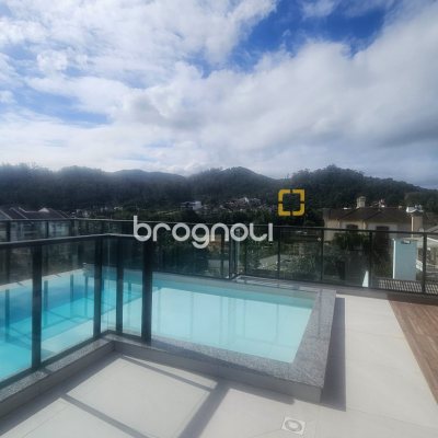 Apartamento com 60m², 2 quartos (sendo 1 suíte), 1 garagem, no bairro Cacupé em Florianópolis