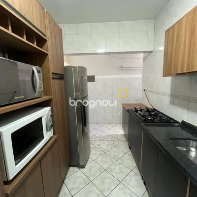 Apartamento com 68m², 3 quartos, no bairro Praia Comprida em São José