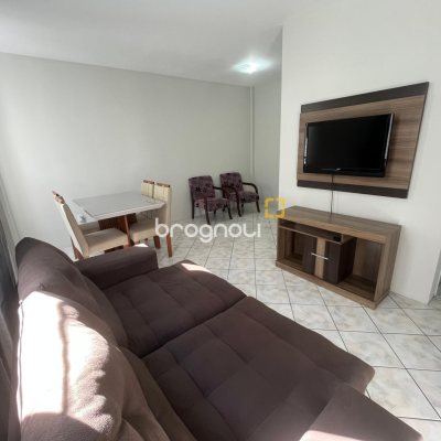 Apartamento com 68m², 3 quartos, no bairro Praia Comprida em São José