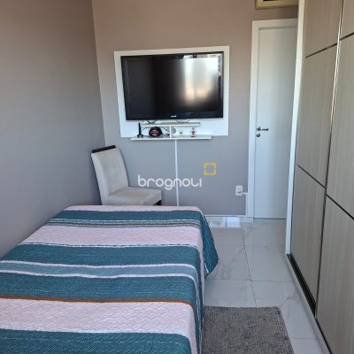 Apartamento com 62m², 2 quartos (sendo 1 suíte), 1 garagem, no bairro Roçado em São José