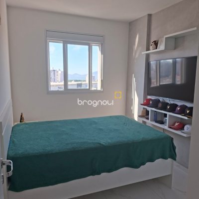 Apartamento com 62m², 2 quartos (sendo 1 suíte), 1 garagem, no bairro Roçado em São José