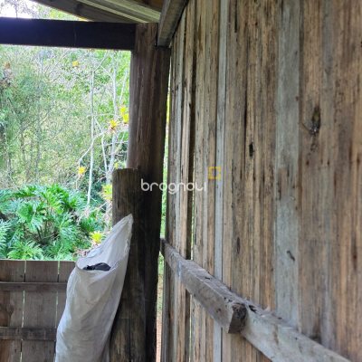 Sítio com 80m², 1 quarto (sendo 1 suíte), 1 garagem, no bairro Ribeirão da Ilha em Florianópolis