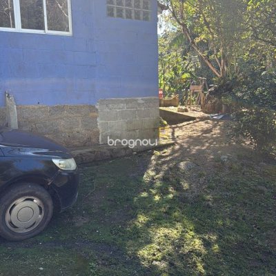 Sítio com 80m², 1 quarto (sendo 1 suíte), 1 garagem, no bairro Ribeirão da Ilha em Florianópolis