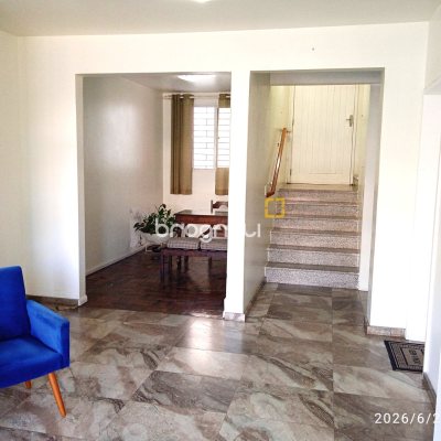 Apartamento com 97m², 3 quartos (sendo 1 suíte), 1 garagem, no bairro Coqueiros em Florianópolis