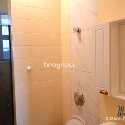 Apartamento com 97m², 3 quartos (sendo 1 suíte), 1 garagem, no bairro Coqueiros em Florianópolis