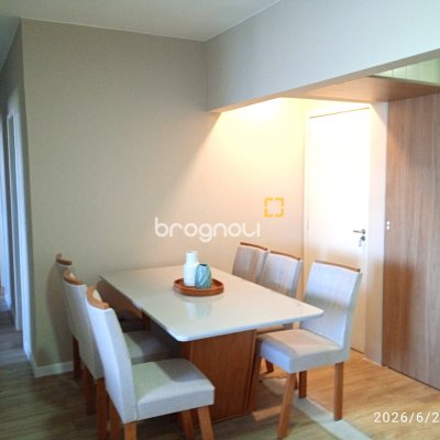 Apartamento com 97m², 3 quartos (sendo 1 suíte), 1 garagem, no bairro Coqueiros em Florianópolis