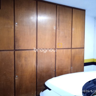 Apartamento com 97m², 3 quartos (sendo 1 suíte), 1 garagem, no bairro Coqueiros em Florianópolis