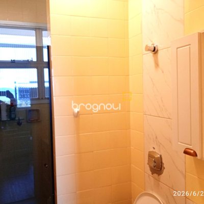 Apartamento com 97m², 3 quartos (sendo 1 suíte), 1 garagem, no bairro Coqueiros em Florianópolis