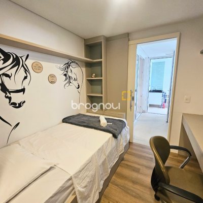 Apartamento com 99m², 2 quartos (sendo 1 suíte), 1 garagem, no bairro Campeche em Florianópolis