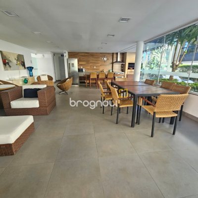 Apartamento com 99m², 2 quartos (sendo 1 suíte), 1 garagem, no bairro Campeche em Florianópolis