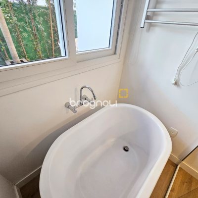 Apartamento com 99m², 2 quartos (sendo 1 suíte), 1 garagem, no bairro Campeche em Florianópolis