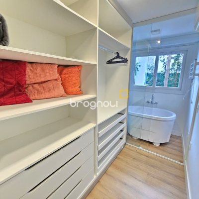 Apartamento com 99m², 2 quartos (sendo 1 suíte), 1 garagem, no bairro Campeche em Florianópolis