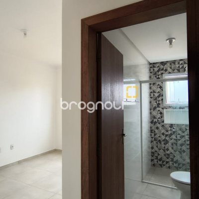 Apartamento com 76m², 2 quartos (sendo 1 suíte), 1 garagem, no bairro Areias em São José