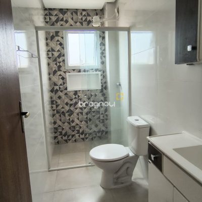 Apartamento com 76m², 2 quartos (sendo 1 suíte), 1 garagem, no bairro Areias em São José