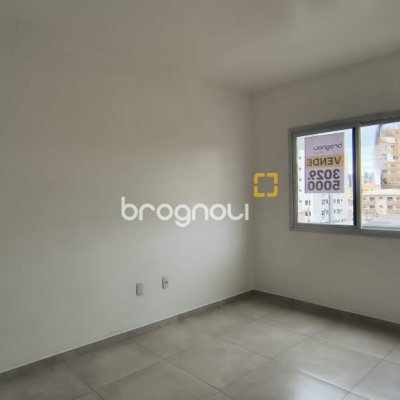 Apartamento com 76m², 2 quartos (sendo 1 suíte), 1 garagem, no bairro Areias em São José