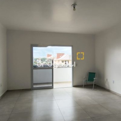 Apartamento com 76m², 2 quartos (sendo 1 suíte), 1 garagem, no bairro Areias em São José
