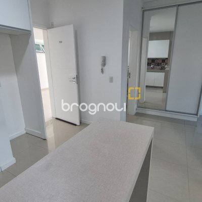 Studio com 34m², 1 quarto, 1 garagem, no bairro Lagoa da Conceição em Florianópolis