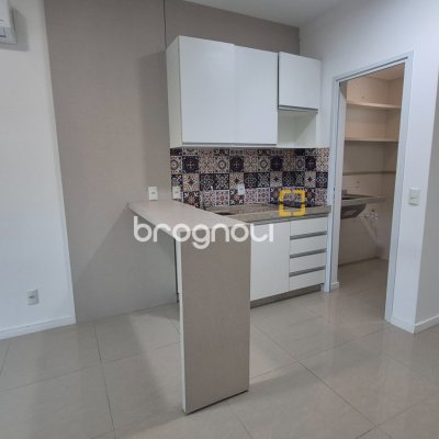 Studio com 34m², 1 quarto, 1 garagem, no bairro Lagoa da Conceição em Florianópolis