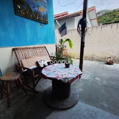 Casa com 120m², 3 quartos, 1 garagem, no bairro Vargem do Bom Jesus em Florianópolis