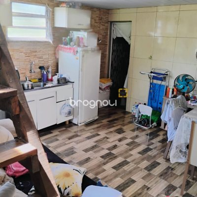 Casa com 120m², 3 quartos, 1 garagem, no bairro Vargem do Bom Jesus em Florianópolis