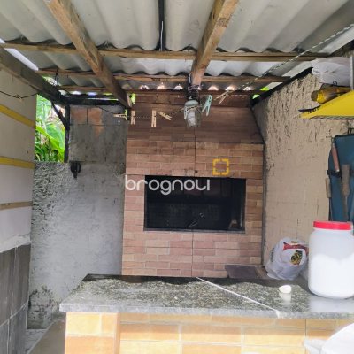 Casa com 120m², 3 quartos, 1 garagem, no bairro Vargem do Bom Jesus em Florianópolis