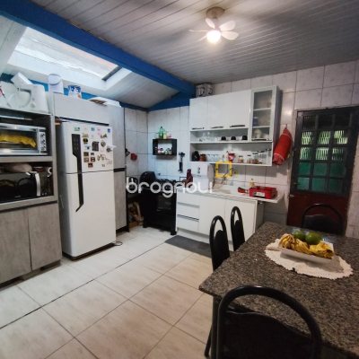 Casa com 120m², 3 quartos, 1 garagem, no bairro Vargem do Bom Jesus em Florianópolis