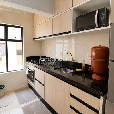 Apartamento com 62m², 1 quarto, 1 garagem, no bairro Ingleses do Rio Vermelho em Florianópolis