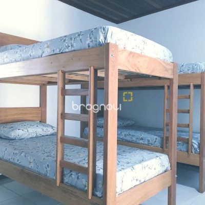 Hotel com 372m², 6 quartos, 3 garagens, no bairro São João do Rio Vermelho em Florianópolis