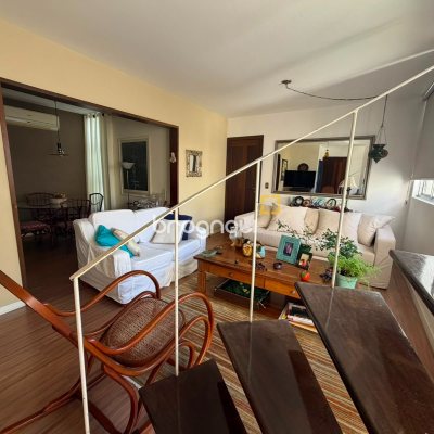 Cobertura com 151m², 3 quartos (sendo 1 suíte), 1 garagem, no bairro Itacorubi em Florianópolis