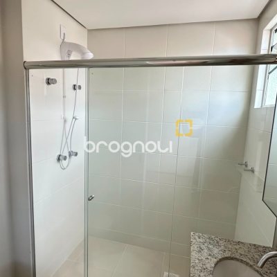 Apartamento com 71m², 2 quartos (sendo 1 suíte), 1 garagem, no bairro Trindade em Florianópolis