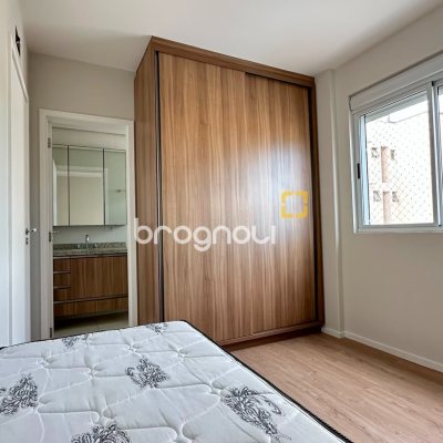 Apartamento com 71m², 2 quartos (sendo 1 suíte), 1 garagem, no bairro Trindade em Florianópolis