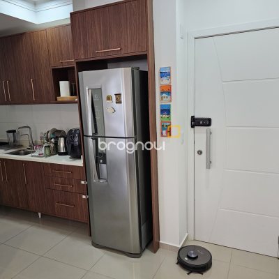 Apartamento com 60m², 2 quartos (sendo 1 suíte), 1 garagem, no bairro Ingleses do Rio Vermelho em Florianópolis