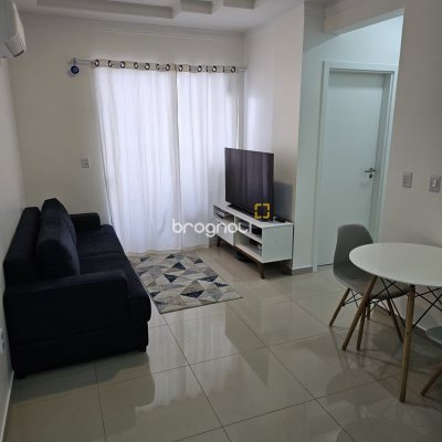 Apartamento com 60m², 2 quartos (sendo 1 suíte), 1 garagem, no bairro Ingleses do Rio Vermelho em Florianópolis