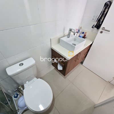 Apartamento com 60m², 2 quartos (sendo 1 suíte), 1 garagem, no bairro Ingleses do Rio Vermelho em Florianópolis